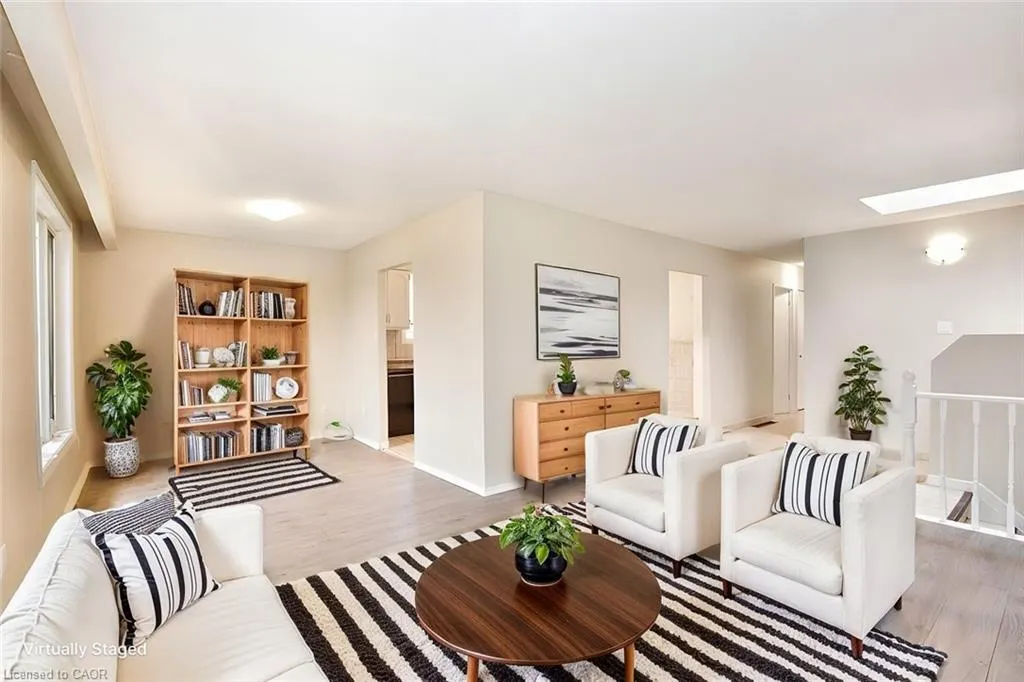 45 Edwina Place, #1