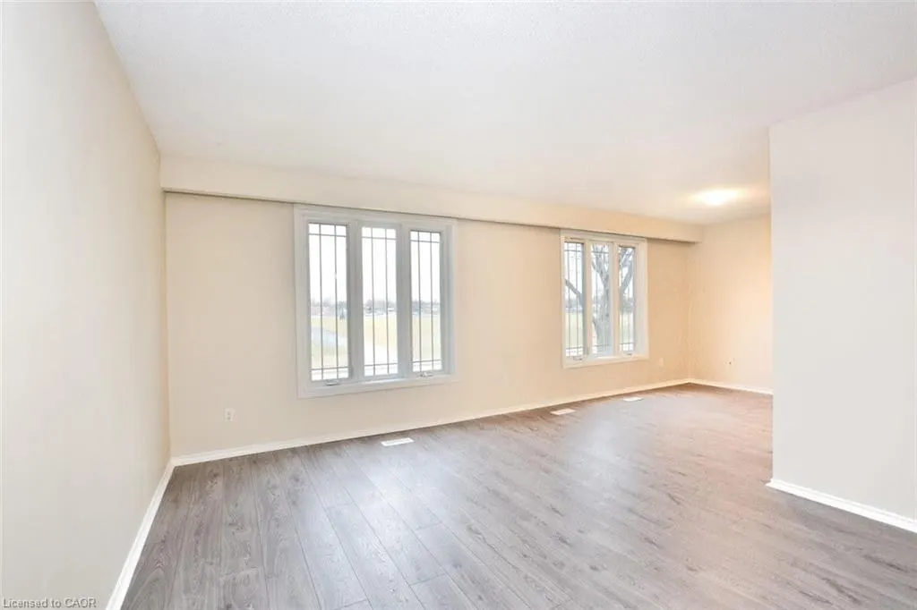 45 Edwina Place, #1