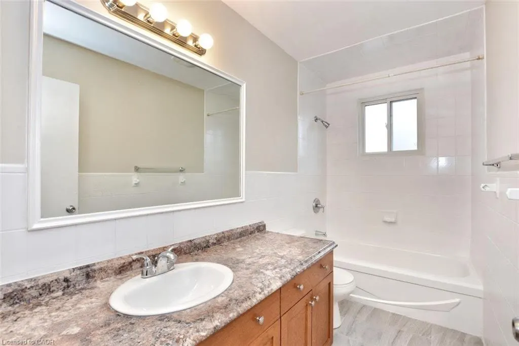 45 Edwina Place, #1