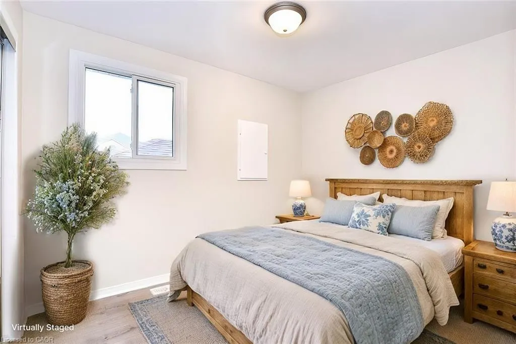 45 Edwina Place, #1