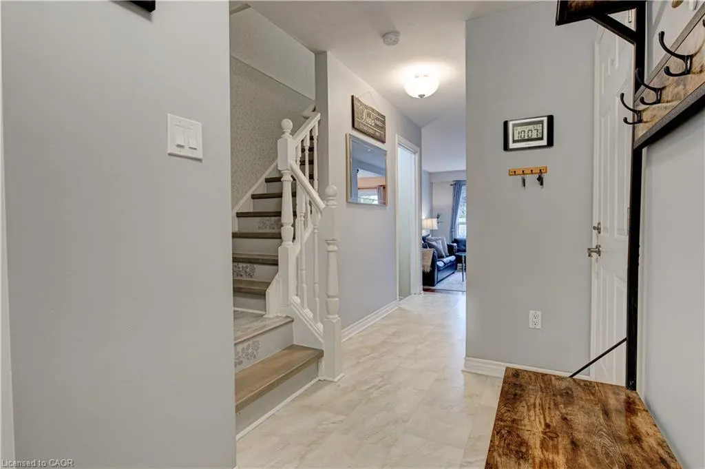 51 Mcmeeken Drive