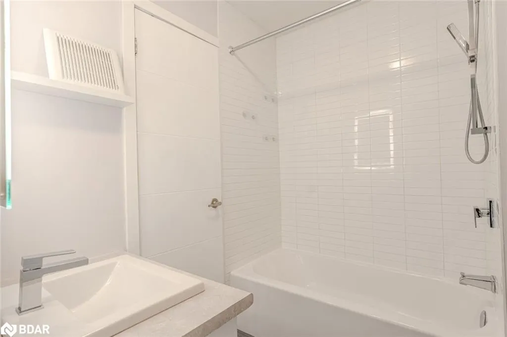 369 Essa Road, #14