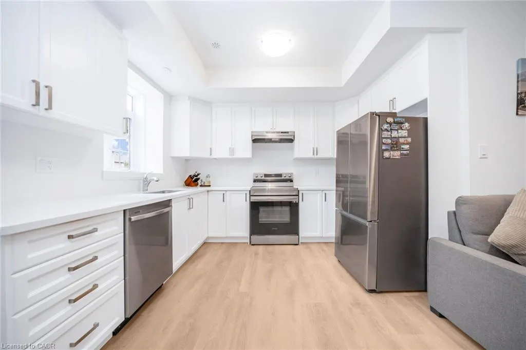305 Garner Road W, #43