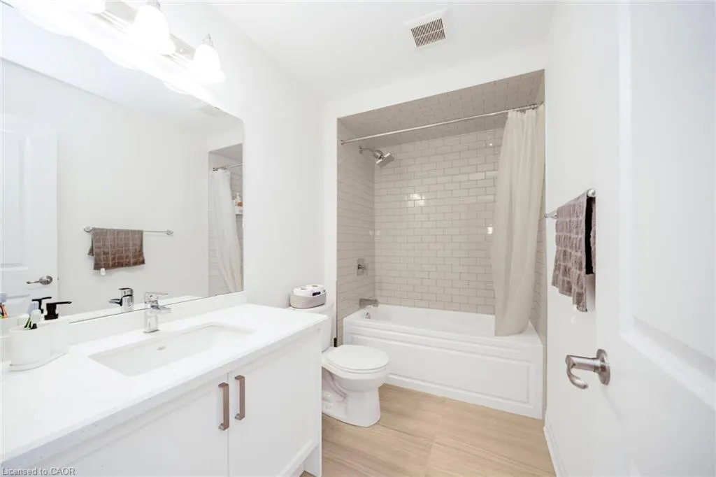 305 Garner Road W, #43