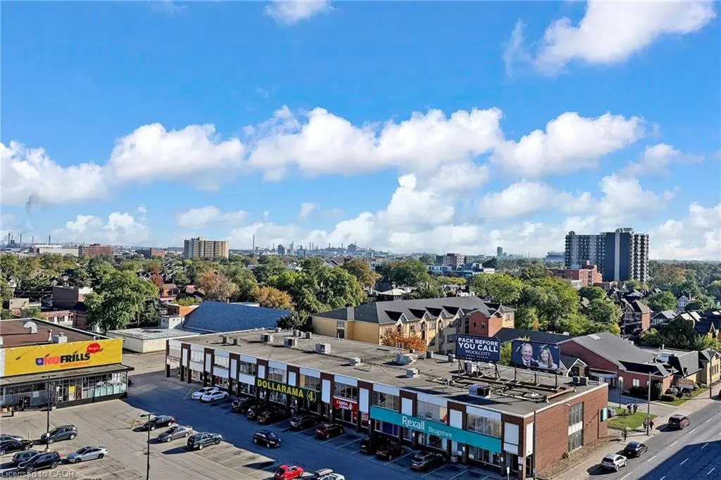 432 Main Street, #1002