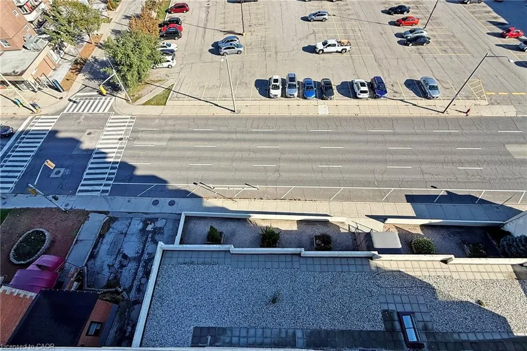 432 Main Street, #1002