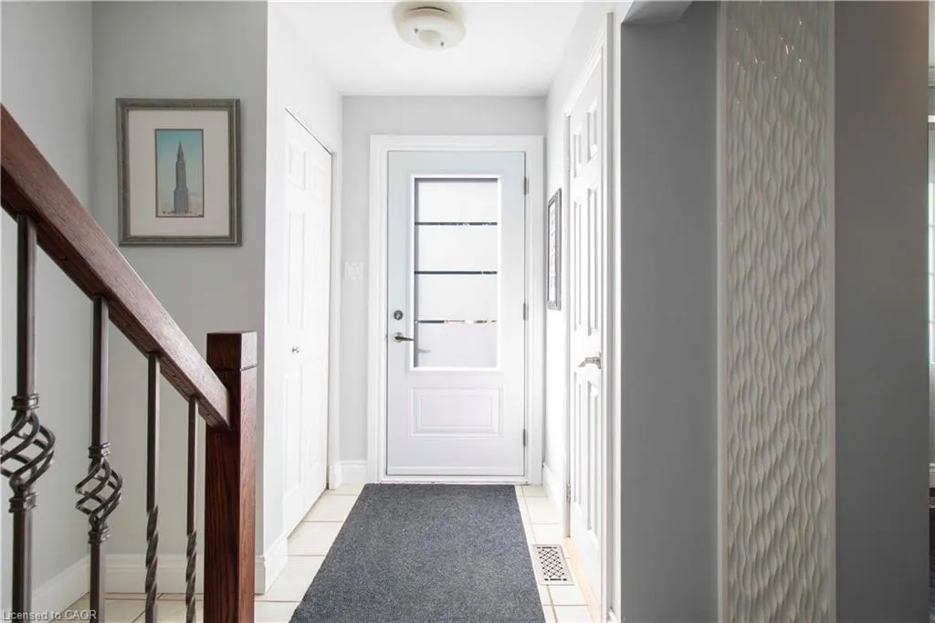 28 Glen Eden Court