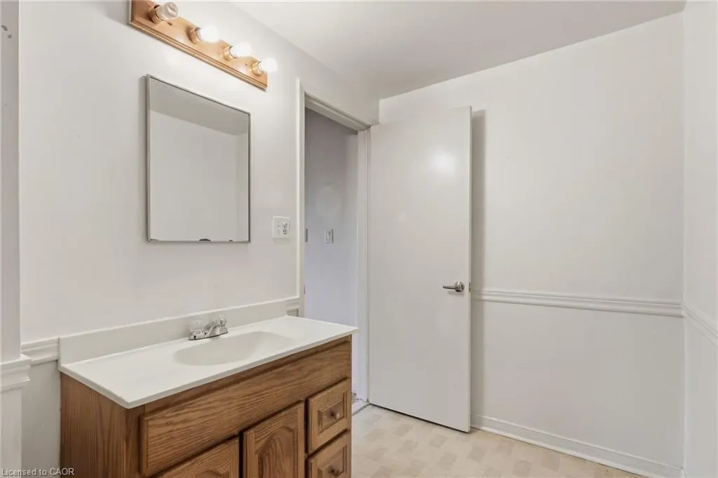 2069 Meadowbrook Road, #10