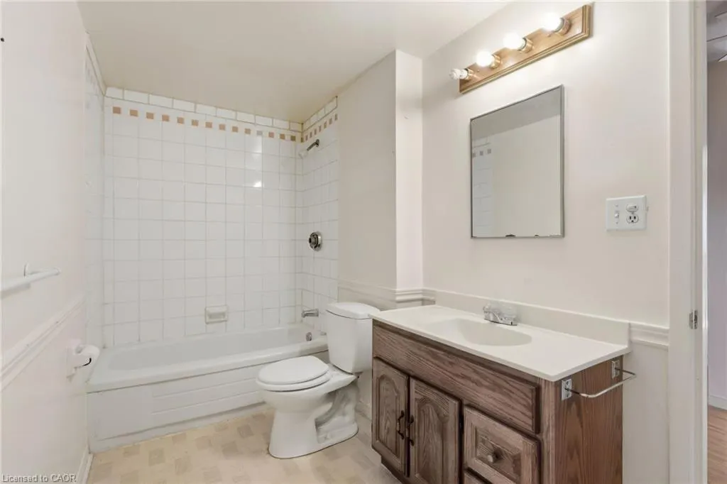 2069 Meadowbrook Road, #10