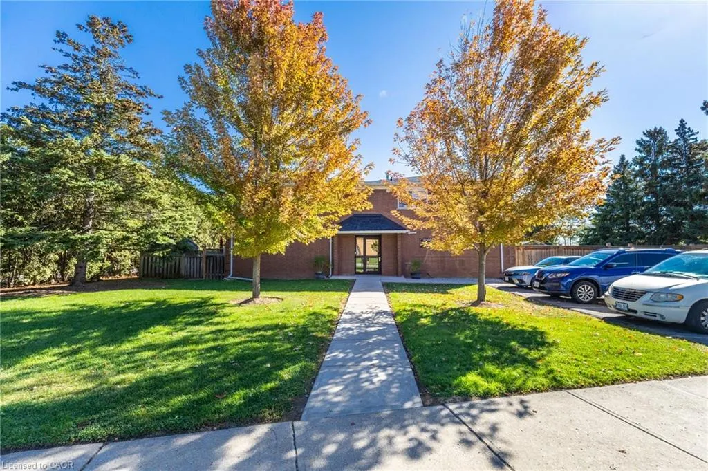 2069 Meadowbrook Road, #10