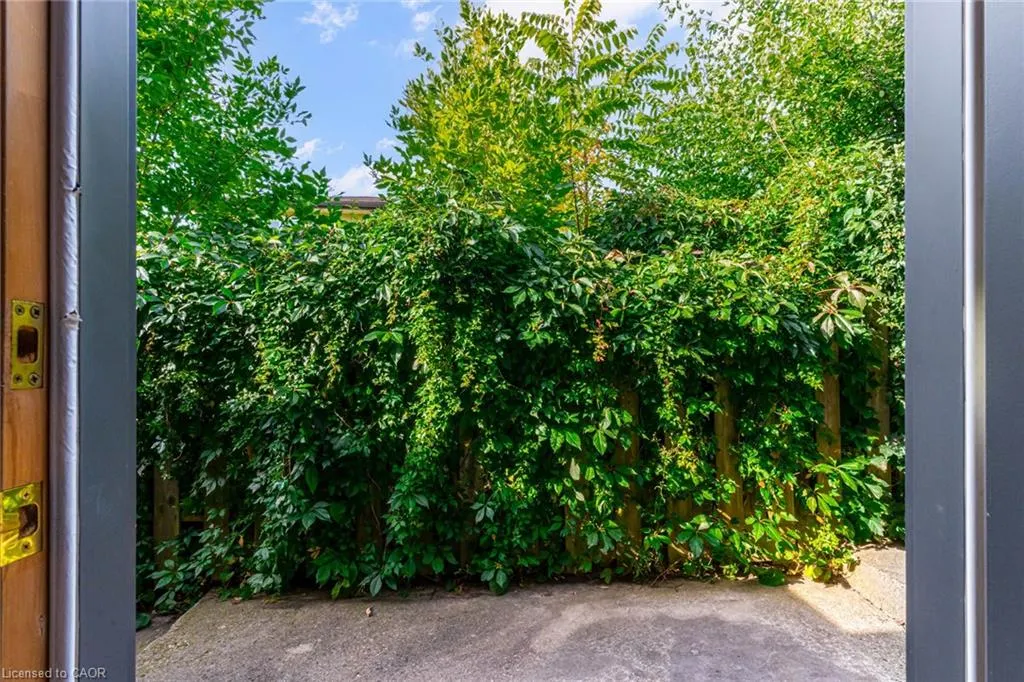 104 Homeview Place