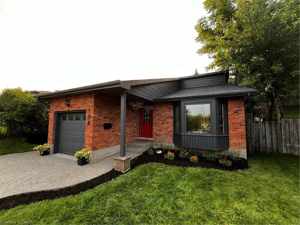 104 Homeview Place