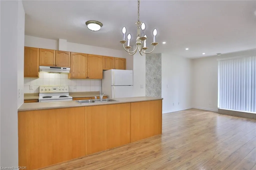 345 Briarmeadow Drive, #206