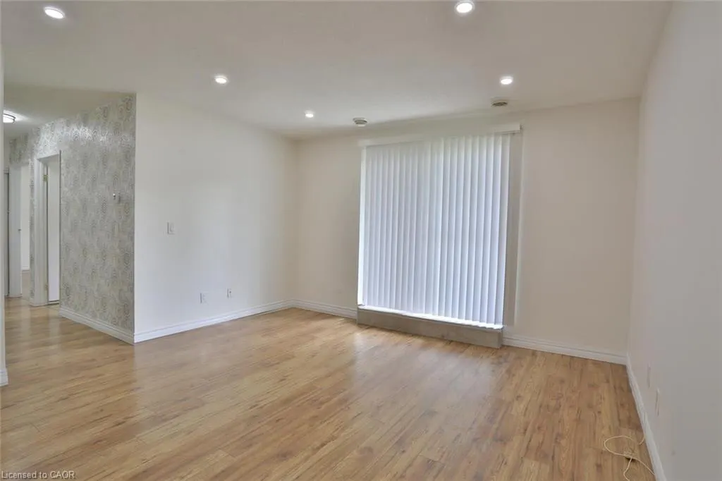 345 Briarmeadow Drive, #206