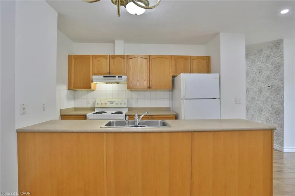 345 Briarmeadow Drive, #206