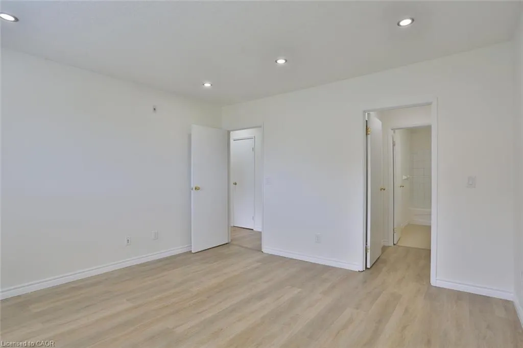 345 Briarmeadow Drive, #206