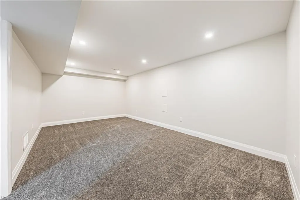 5033 Pinedale Avenue, #48