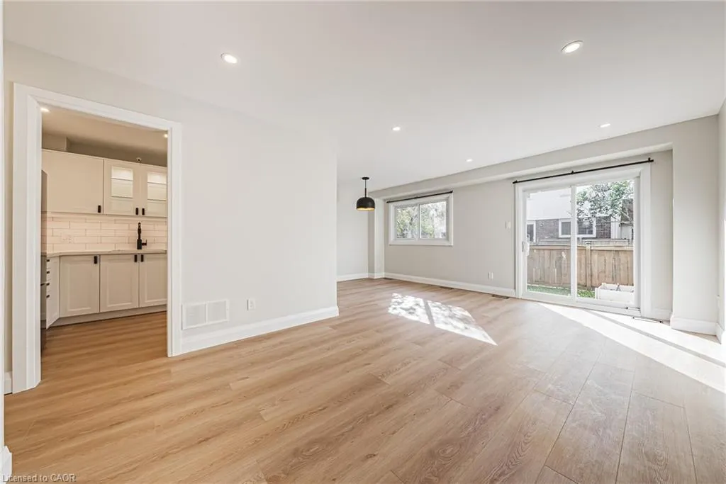 5033 Pinedale Avenue, #48