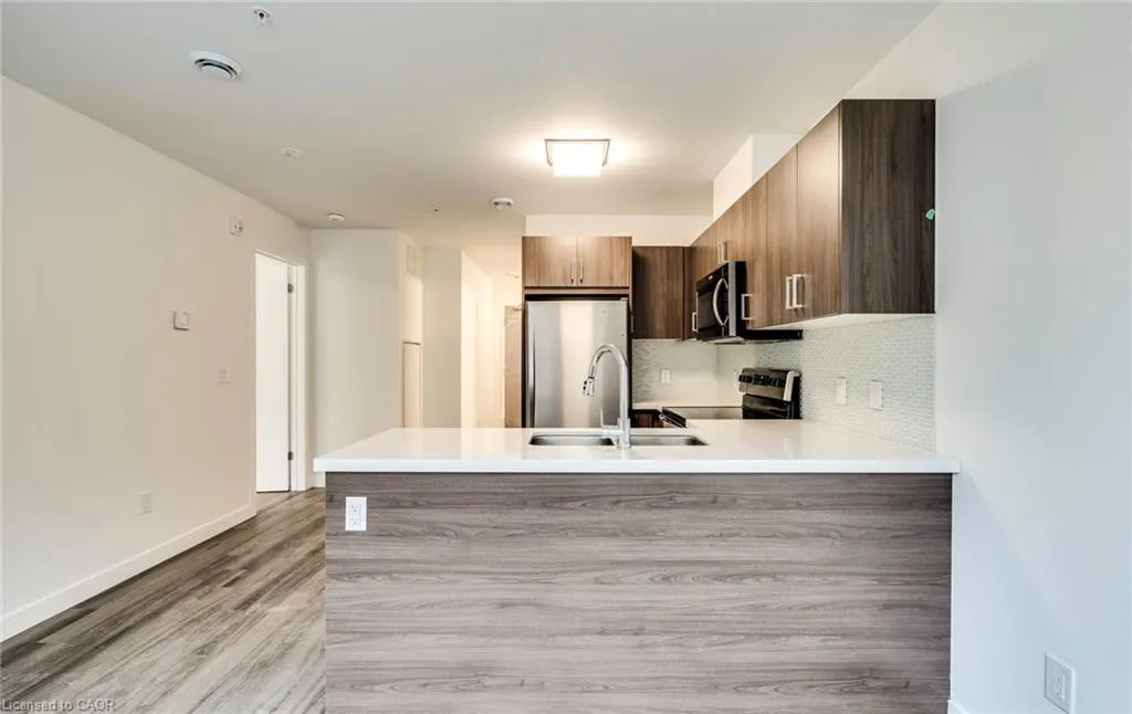 479 Charlton Avenue E, #102