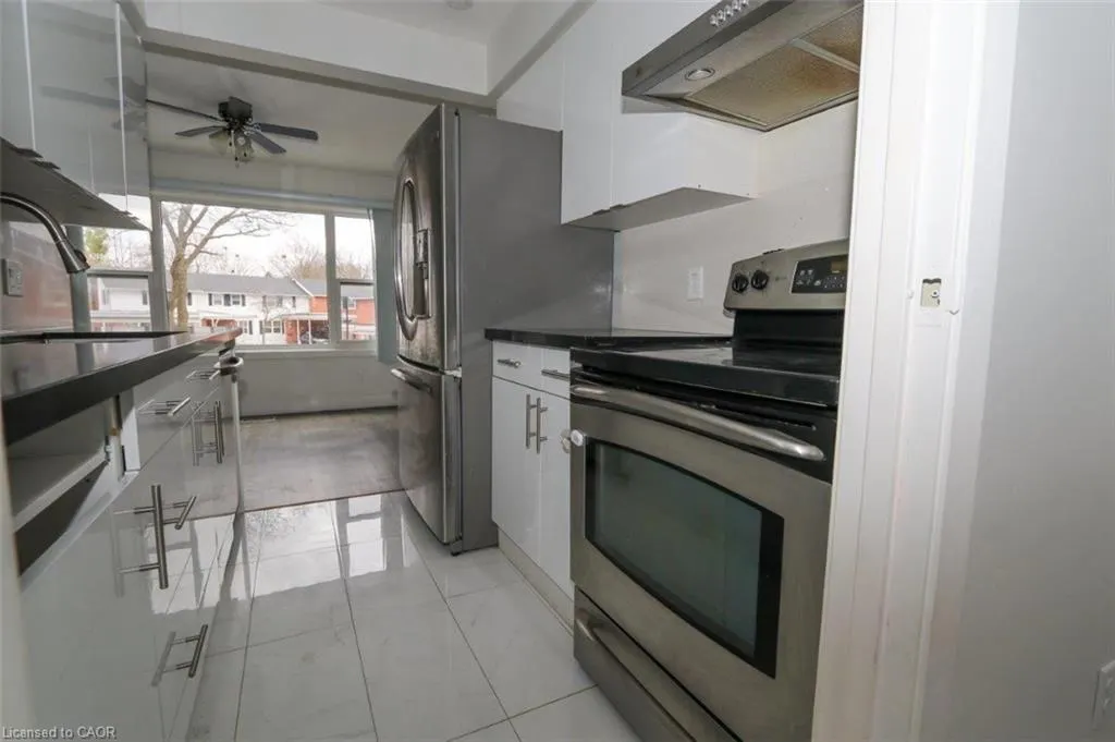 411 Keats Way, #1