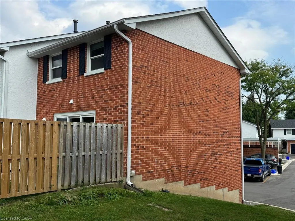 411 Keats Way, #1