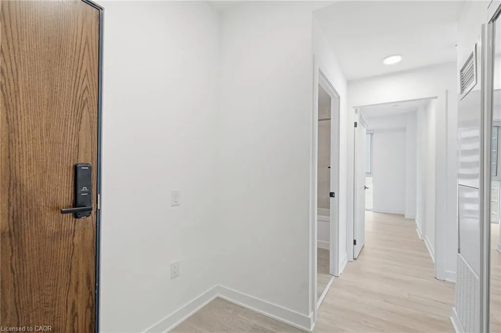 2782 Barton Street E, #507