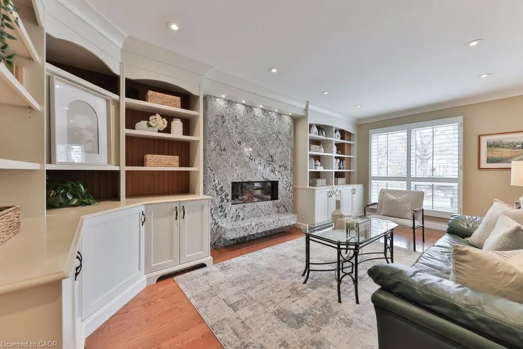 2289 Beejay Court