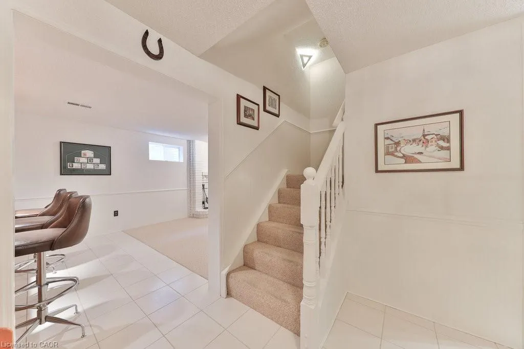 2289 Beejay Court