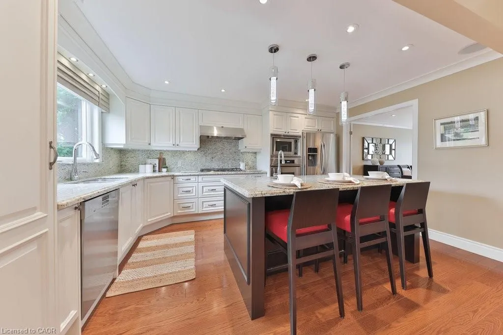 2289 Beejay Court