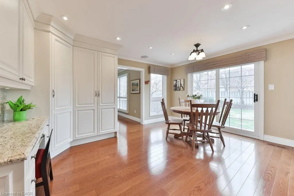2289 Beejay Court