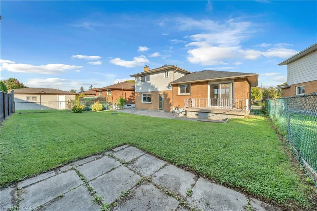 132 Greeningdon Drive