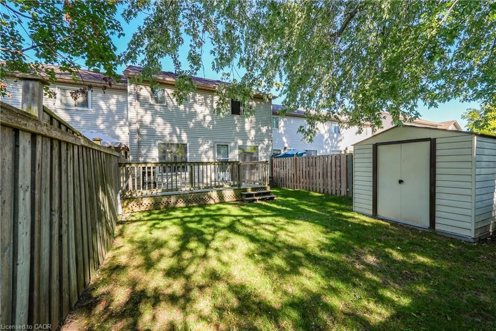 15 Hedgelawn Drive
