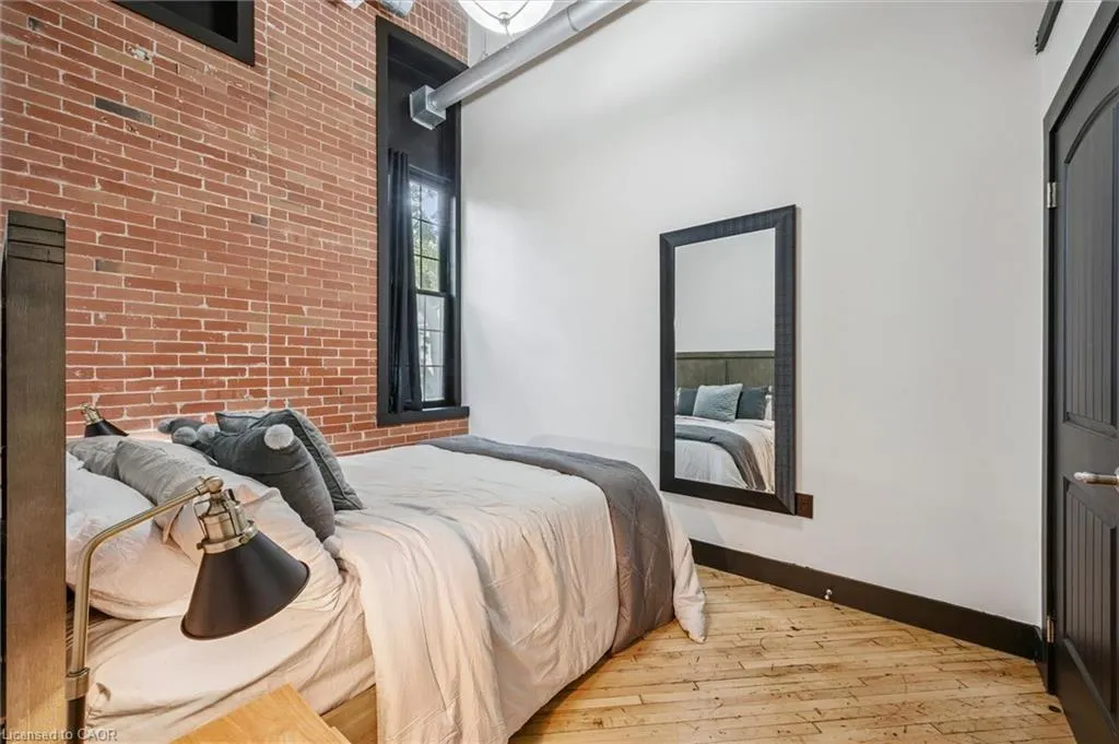 24 Cedar Street, #303