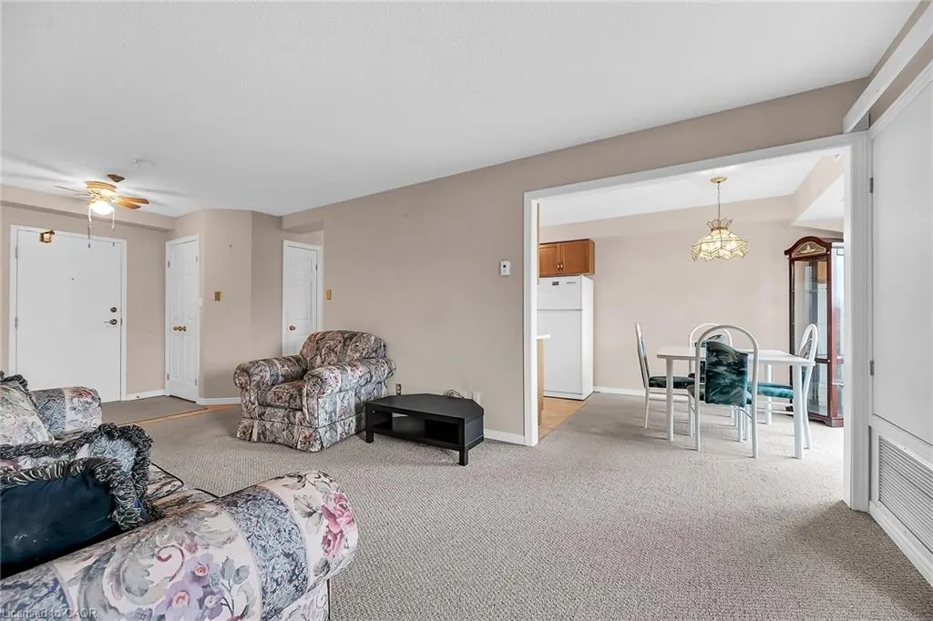416 Limeridge Road E, #309