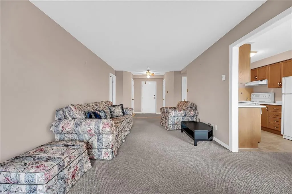 416 Limeridge Road E, #309