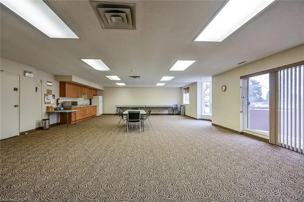 416 Limeridge Road E, #309