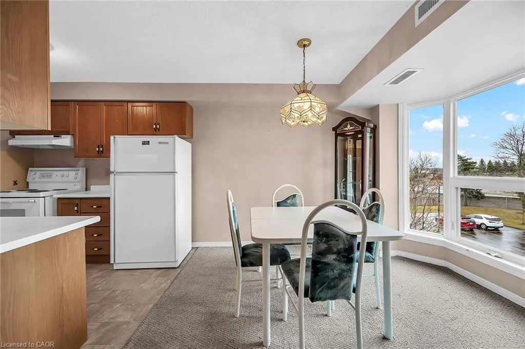 416 Limeridge Road E, #309