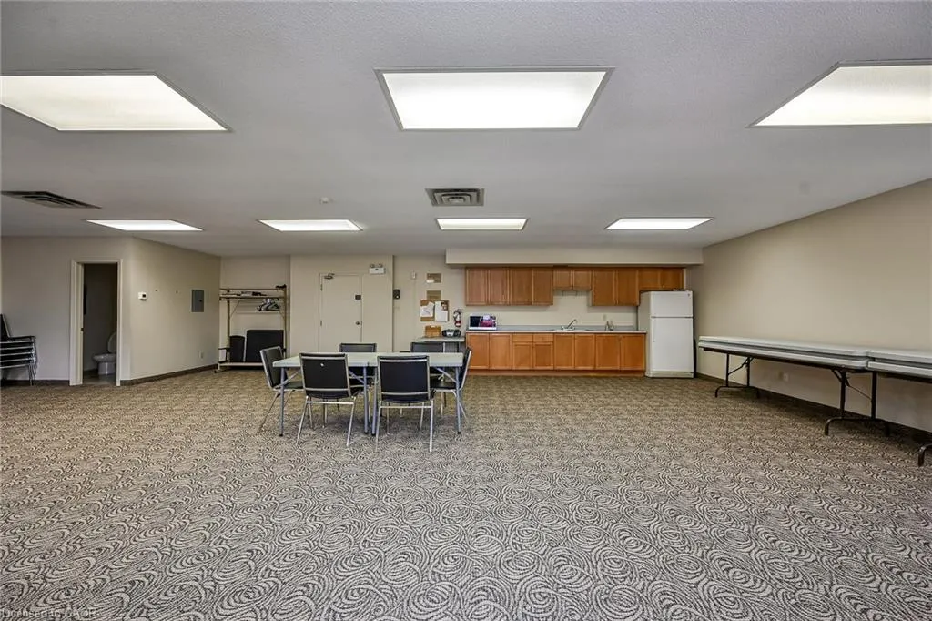 416 Limeridge Road E, #309