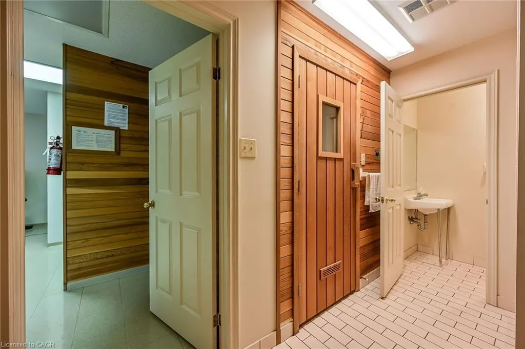 416 Limeridge Road E, #309