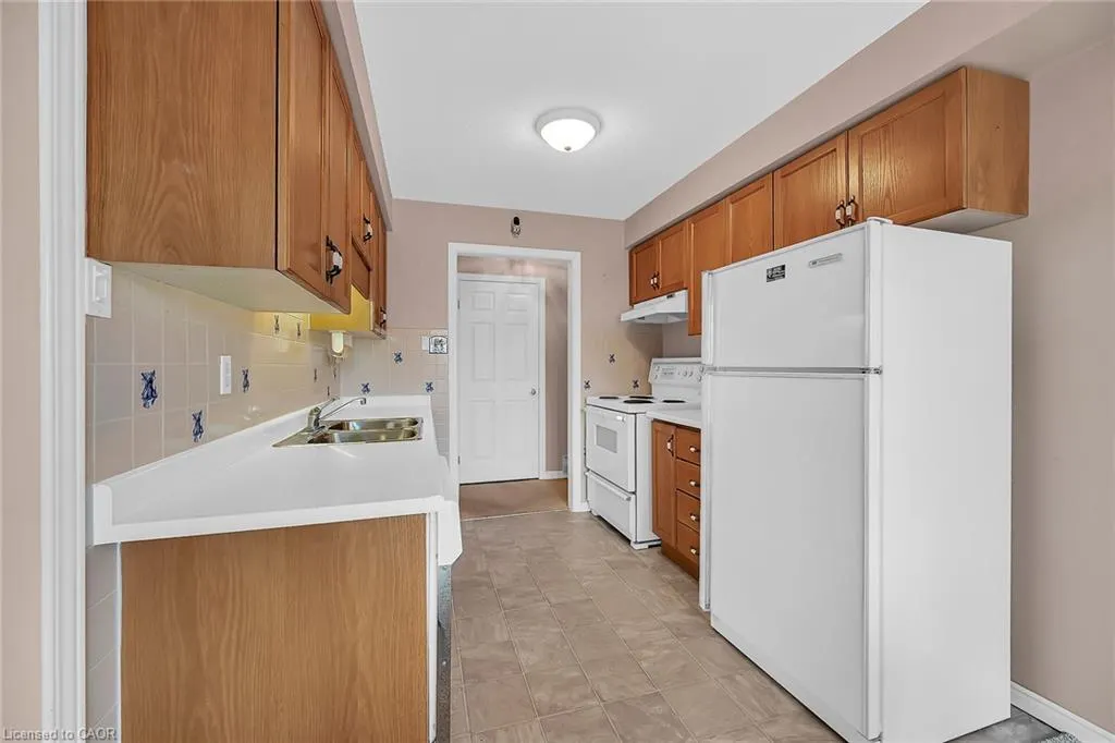 416 Limeridge Road E, #309