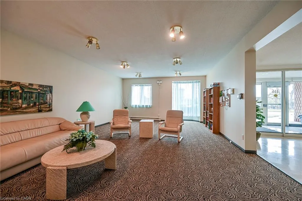 416 Limeridge Road E, #309