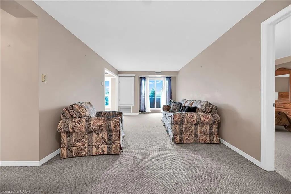 416 Limeridge Road E, #309