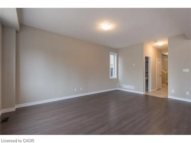 453 Avens Street