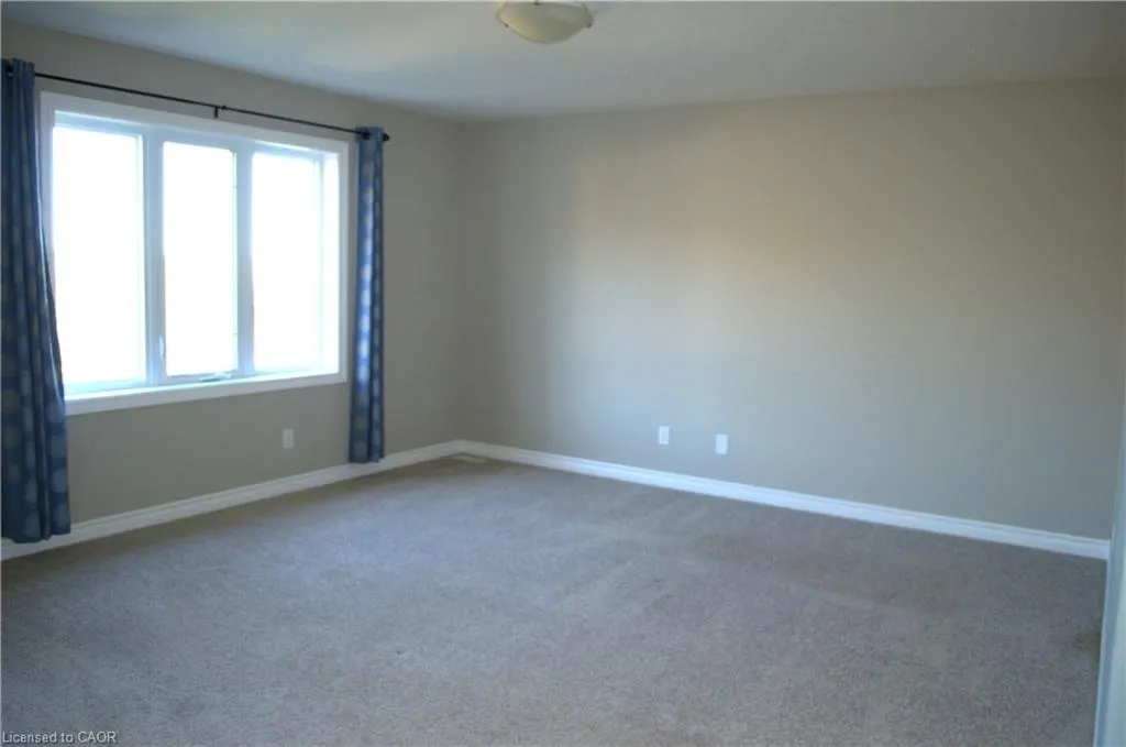 453 Avens Street
