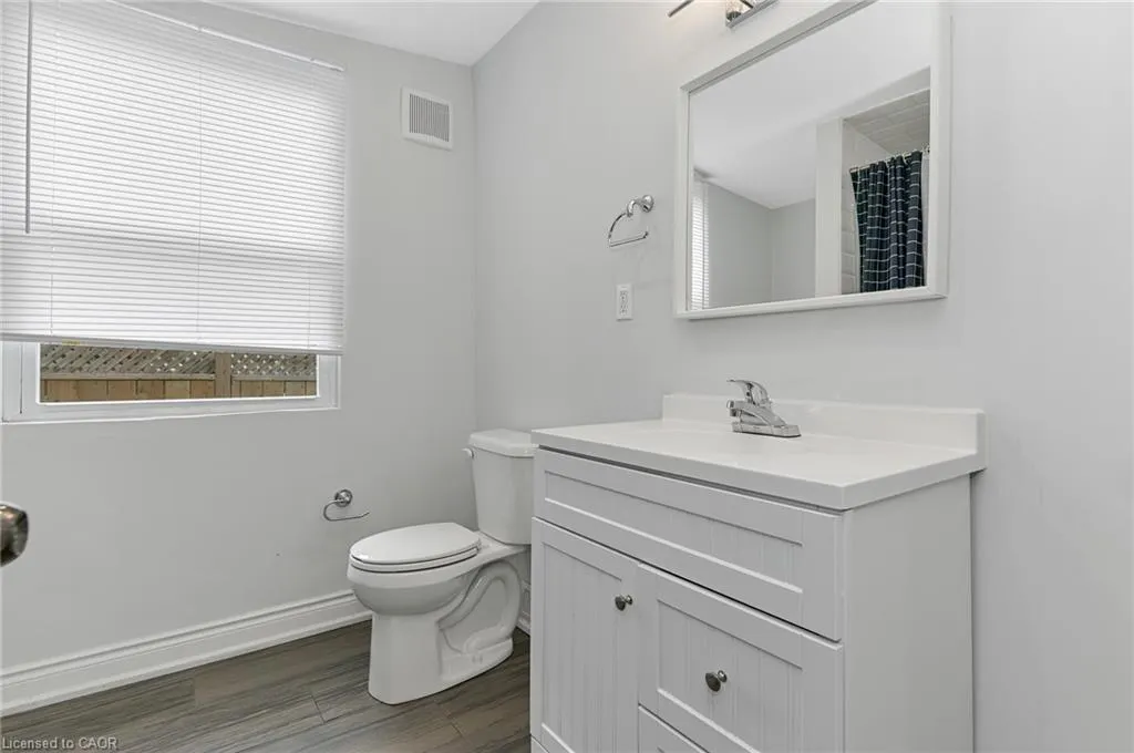 54 Craigmiller Avenue, #UPPER