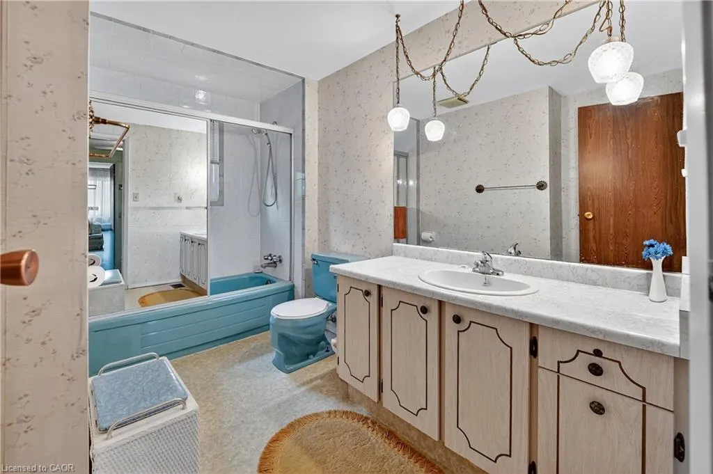 34 Bow Valley Drive, #1