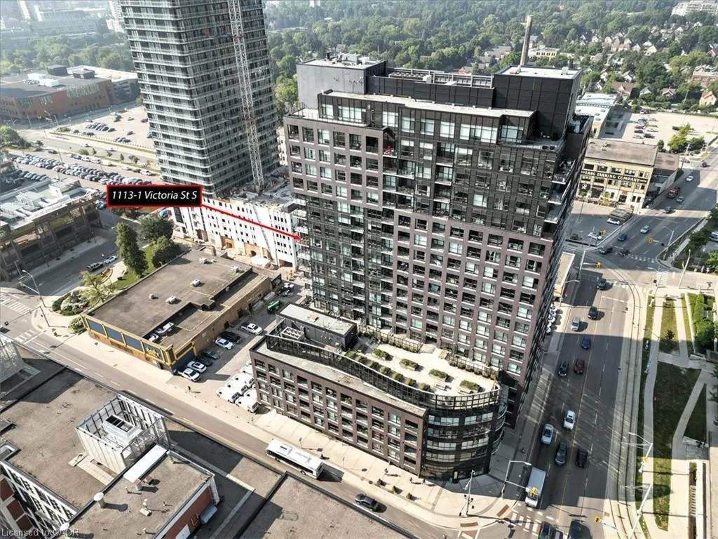 1 Victoria Street S, #1113