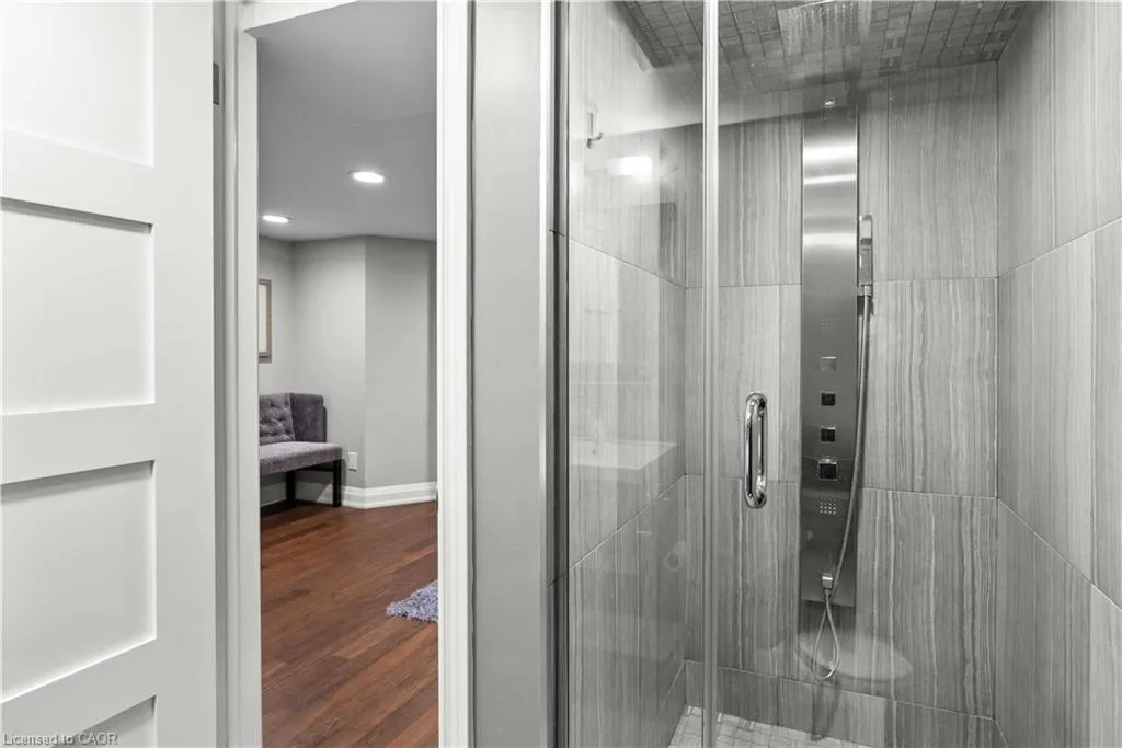 3230 New Street, #3