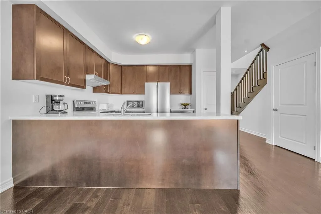 9 Starling Drive