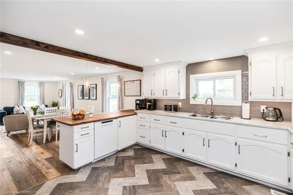 5099 Canborough Road